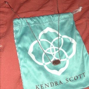 Kendra Scott Necklace - silver